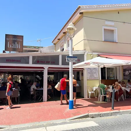 150 M From El Palo Beach, Apartment *